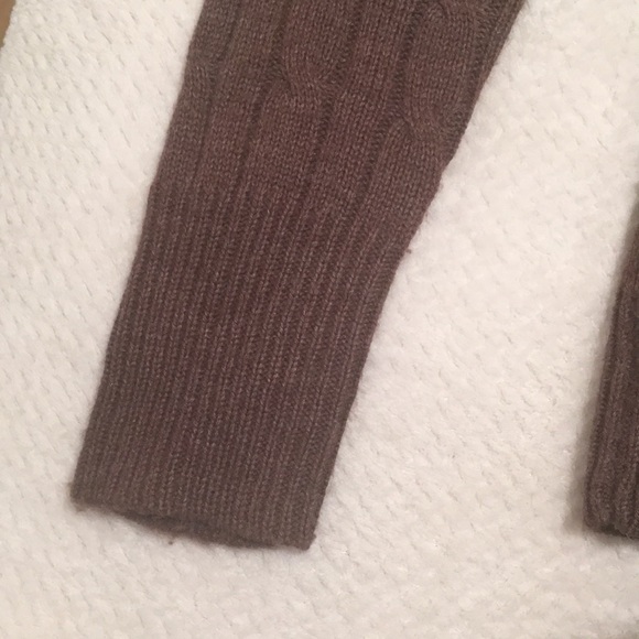 Sweater off the shoulder. Aeropostale. Size US M. Brown. Used. Smoke free home❤️ - Picture 4 of 8